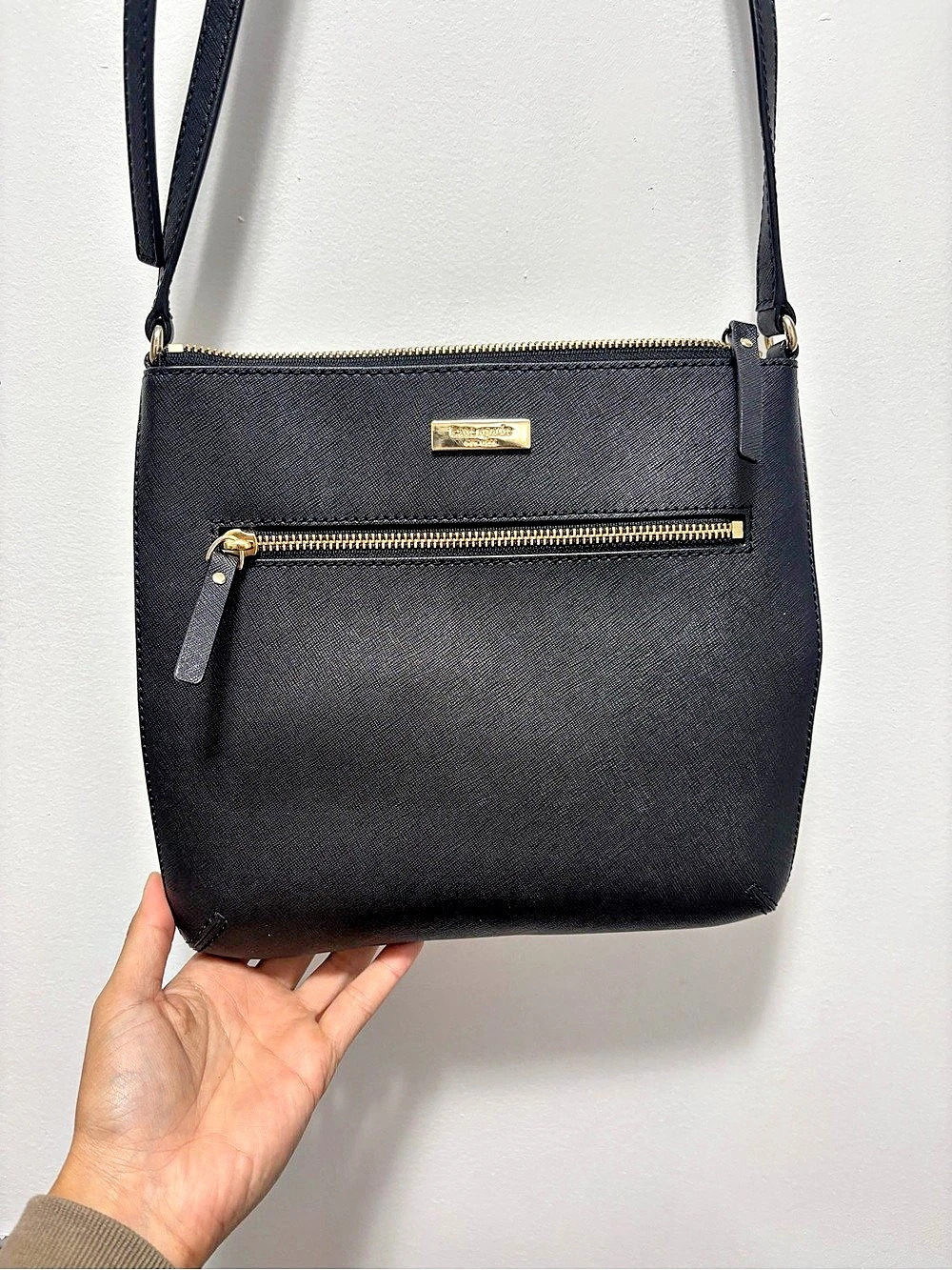 Kate Spade New York Sadie North South Crossbody Black Bag